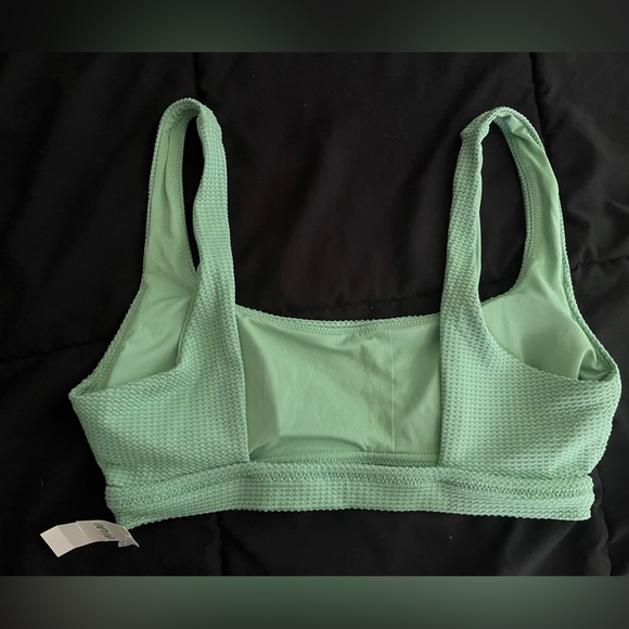 Aerie swim top NWT - Picture 3 of 4